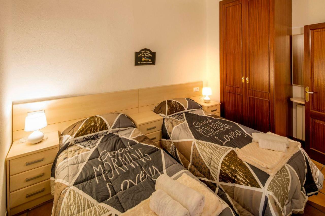 Apartamento Francesc Samso Gerona Buitenkant foto